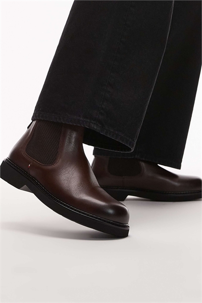 Низкие ботинки Chelsea коричневого цвета артикул 151484741