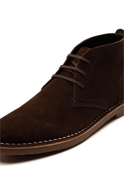 Повседневные замшевые ботинки-чукки «Sahara» на шнурках артикул 148271370