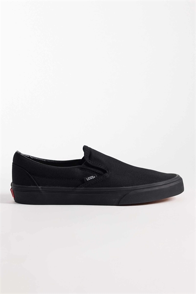 Кроссовки Slip-On в тройном черном цвете артикул 153721224