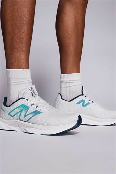 Кроссовки Fuelcell Propel для бега артикул 150234462