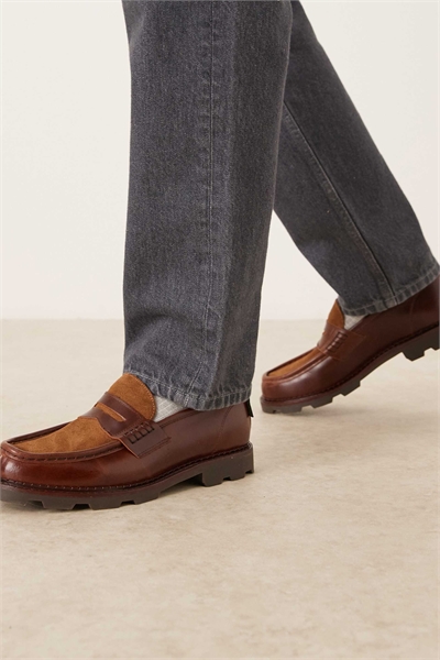 Лоферы из кожи «Помпеи» от Modena артикул 152194422