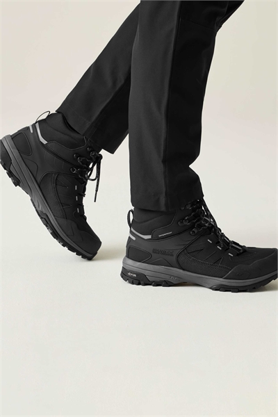 Походные ботинки Regen Vibram черного цвета артикул 154042279