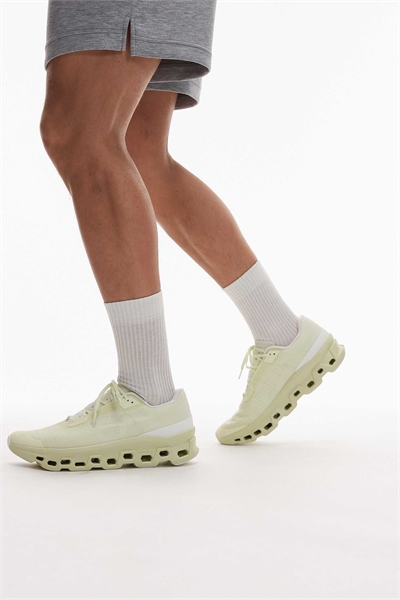 Кроссовки для бега Cloudmonster Void артикул 153079192