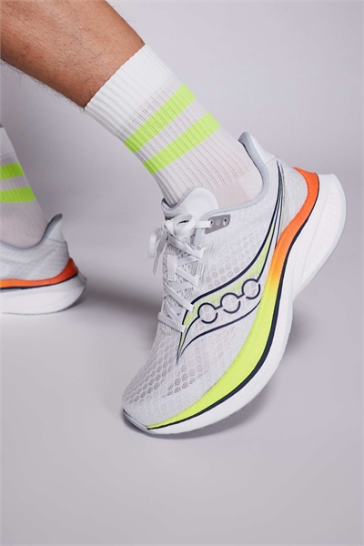 Кроссовки Endorphin Speed 5 артикул 147960969