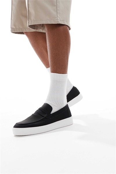 Лоферы из искусственной замши черного цвета артикул 147710061