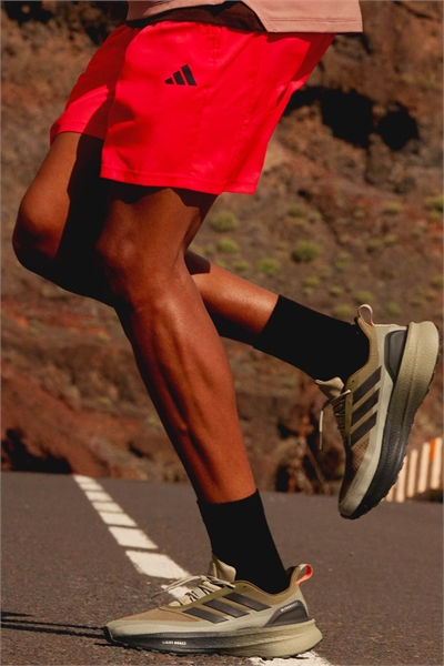 Adidas Running Ultraboost 5 Climawarm в цвете хаки артикул 138324954