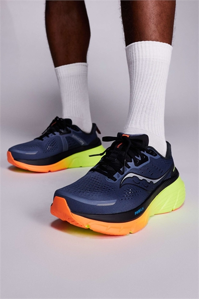 Руководство по 18 моделям кроссовок для бега артикул 147960971