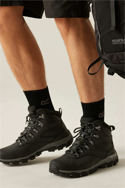 Классические походные ботинки Holcombe черного цвета артикул 154042417