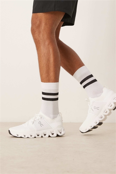 Кроссовки для бега ON Cloudswift 4 артикул 143963735