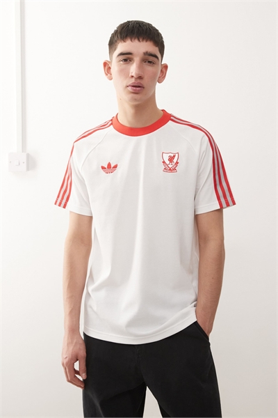 Футболка Adidas Football Liverpool белого и красного цветов артикул 150040394