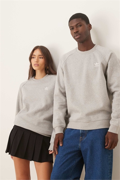 Свитшот Essentials серого цвета артикул 147197051