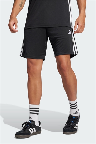 Шорты Adidas Football Tiro черного цвета артикул 139924091