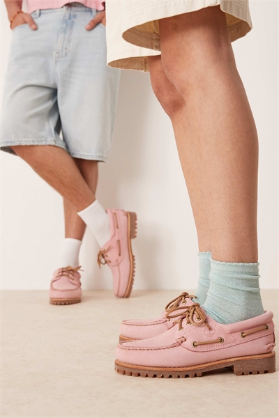 Аутентичные лодочные туфли с тремя шнурками артикул 148077920