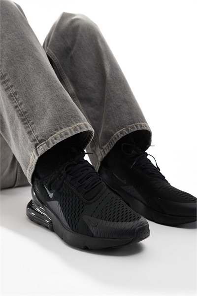 Мужские кроссовки Air Max 270 в тройном черном цвете артикул 116393606