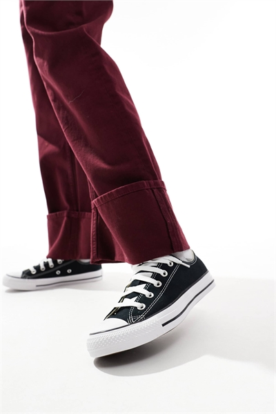 Кроссовки Chuck Taylor All Star Ox с широкой колодкой артикул 151962843