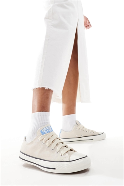 Кроссовки Chuck Taylor All Star Lift Ox артикул 136986664