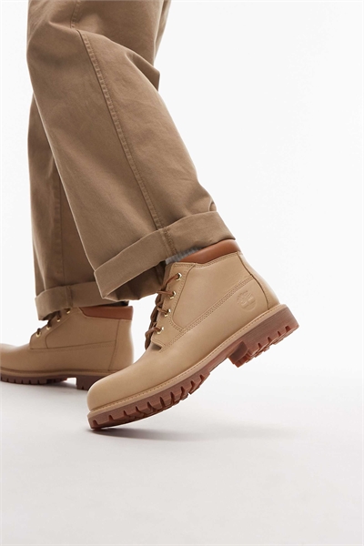 Водонепроницаемые ботинки-чукки средней высоты на шнурках артикул 149348346