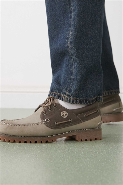 Аутентичные лодочные туфли с тремя шнурками артикул 140290259