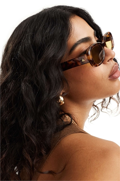 Овальные солнцезащитные очки Calisto артикул 133932920