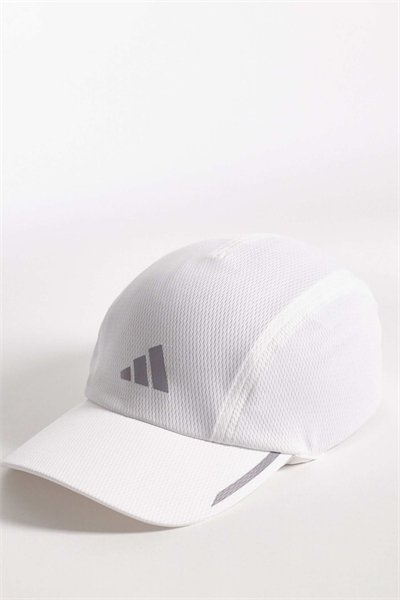 Кепка Adidas Running белого и серебристого цвета артикул 152386232