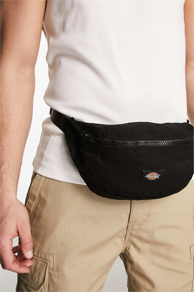 Сумка-пояс Blanchard черного цвета артикул 133995075