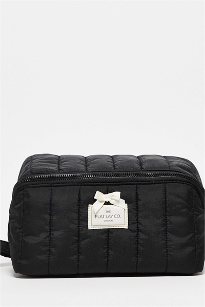The Flat Lay Co. Сумка для косметики «Marshmallow» — классический черный артикул 149516755