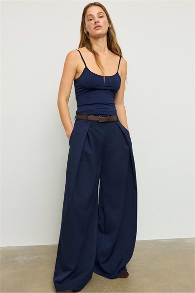 Брюки макси с поясом темно-синего цвета артикул 156267916