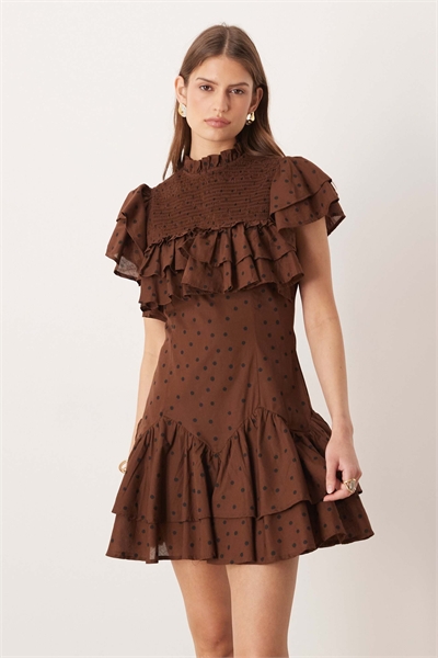 Мини-платье с высоким воротником, оборками и сборками артикул 152421218