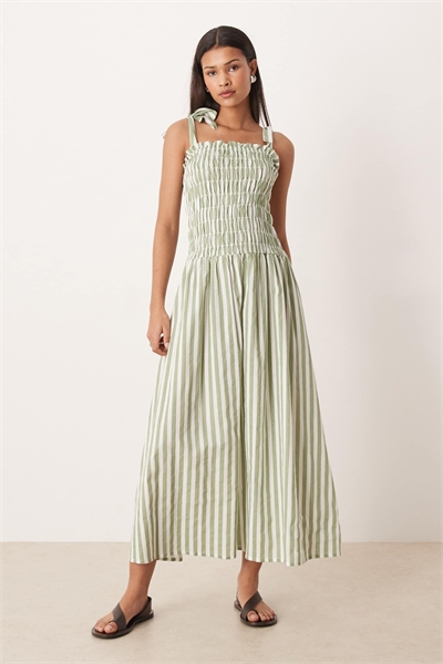 Пляжное платье макси с завязками на талии от Esmee артикул 152349063