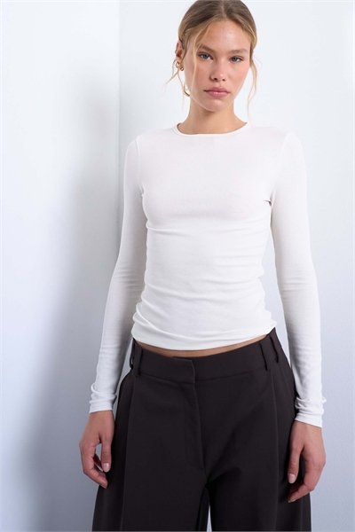Топ с длинными рукавами и ребристым воротником премиум-класса, цвет экрю артикул 150045535