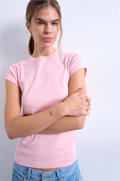 Повседневная футболка розового цвета артикул 149653762