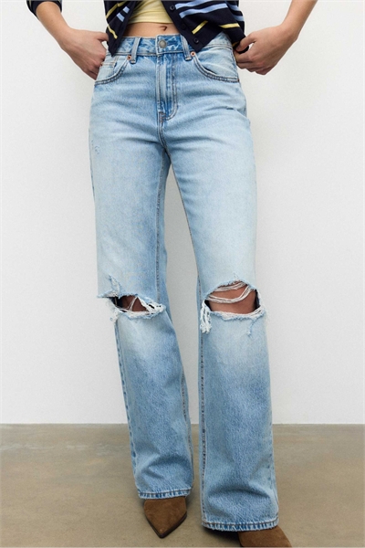 Джинсы D92 с прямыми широкими брючинами из джинсовой ткани средне-синего цвета артикул 155423379