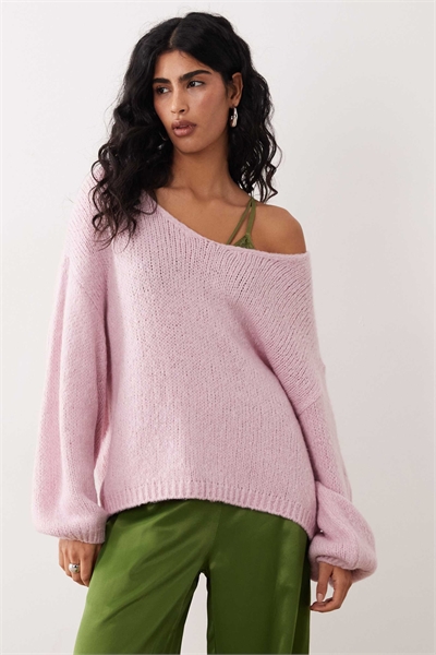 Оверсайз-свитер из трикотажа светло-розового цвета с двусторонней конструкцией артикул 152323138
