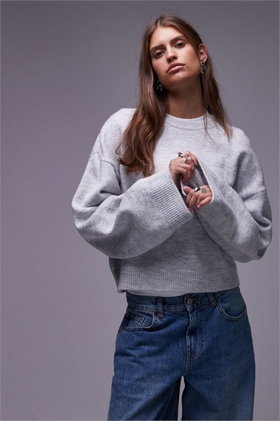 Свитер из трикотажа с широкими рукавами и свободным кроем артикул 150832454