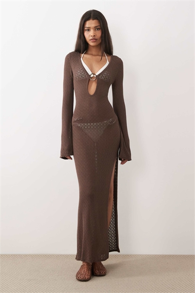 Платье-накидка макси, связанное крючком артикул 155637498