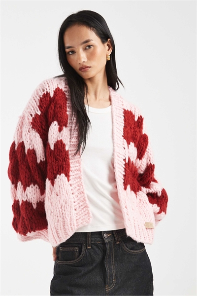 Кардиган «Hugs & Kisses» из вязаного «пузырькового» узора артикул 153817009