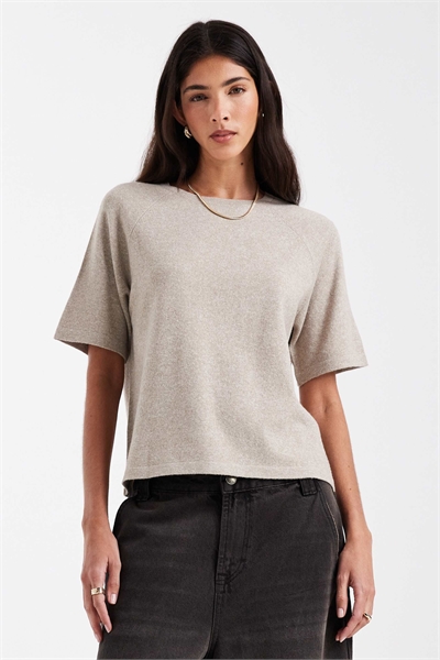 Свитер с короткими рукавами из трикотажа артикул 154694218