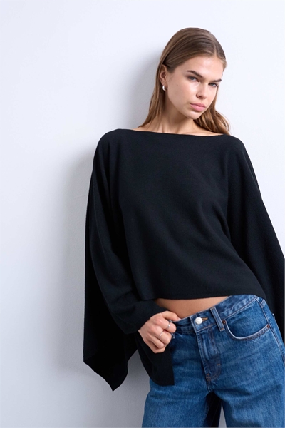 Вязаное пончо черного цвета артикул 152003070