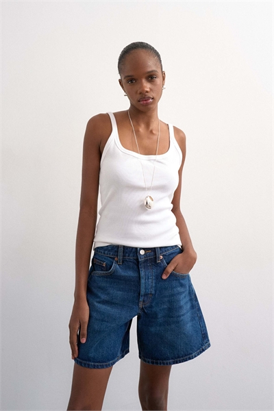 Джинсовые шорты Denim Editor насыщенного синего цвета артикул 149616980