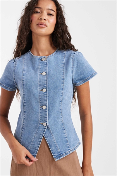 Джинсовый топ с короткими рукавами и асимметричным кроем, синего цвета артикул 150327152
