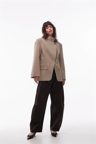 Блейзер с воротником-воронкой артикул 152672255