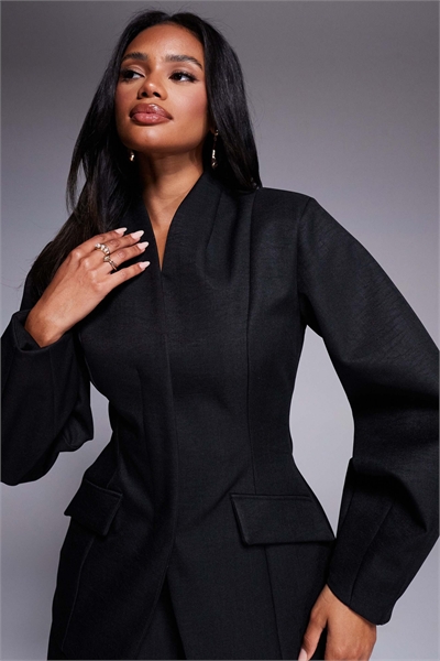 Блейзер с затянутой талией артикул 145946662