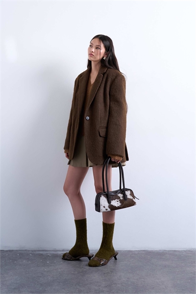 Длинный блейзер-пальто из шерсти с ворсовой отделкой и одной пуговицей артикул 142325476