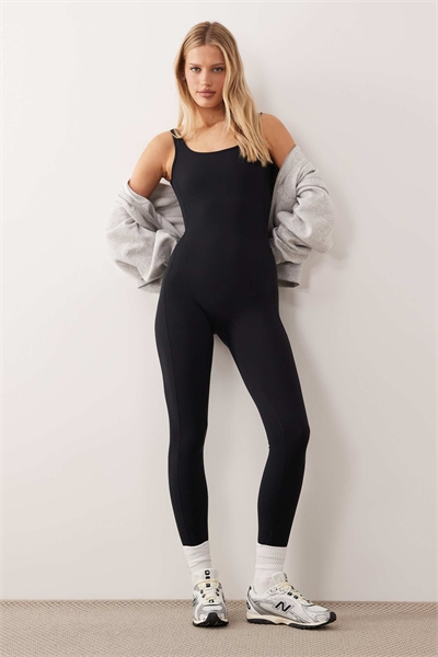 Комбинезон с низкой талией артикул 152832455