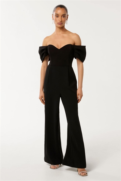 Комбинезон с индивидуальным вырезом «сердце» и открытыми плечами артикул 150146211