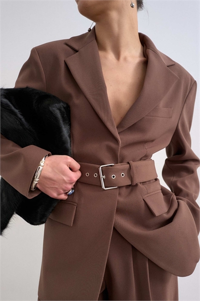 Блейзер с высокой талией на ремне co-ord артикул 152193707