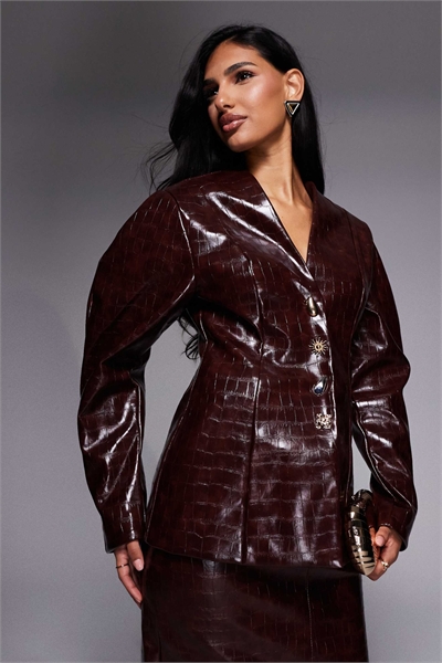 Блейзер из кожи крокодила с золотыми пуговицами co-ord артикул 151634930