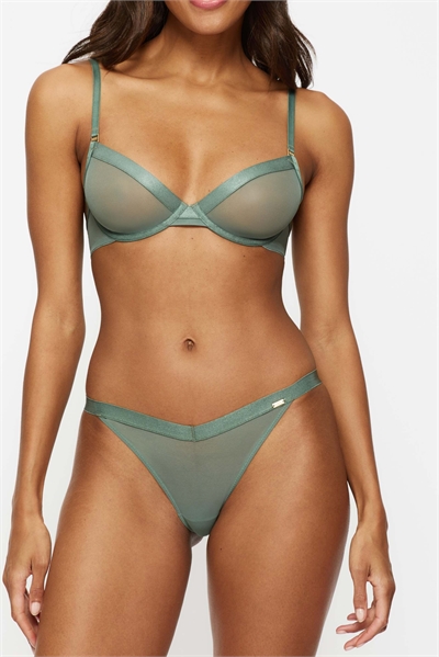 Зади Бразильская артикул 154873226