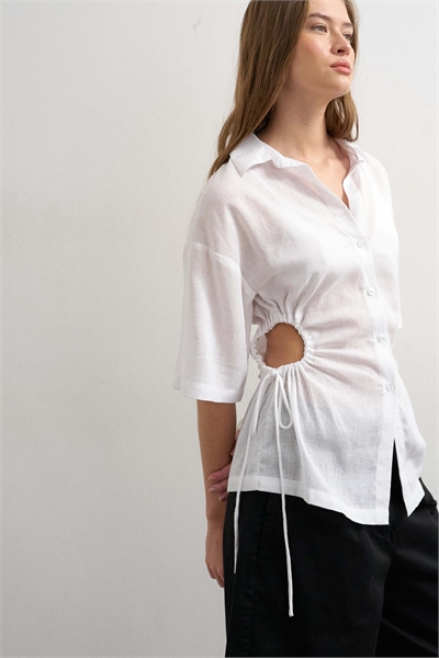 Приталенная рубашка с короткими рукавами и сборками на талии артикул 150553779