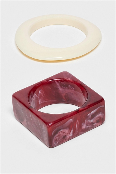 Набор из 2 браслетов из смолы артикул 154690376